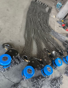 往復泵拆卸中冠航手拉葫蘆的解決零部件吊裝問題