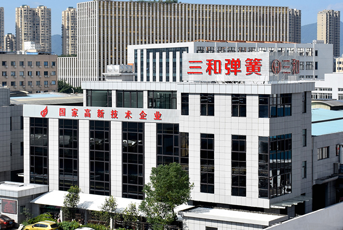 越野車神器：電動絞盤，暢享戶外冒險！